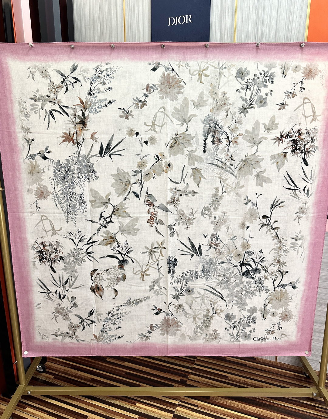 新款❤️迪奥 ZG同步 2026【双面同色】经典优雅[礼物]~气质到骨子里[色]新一季的面料超高级，真心