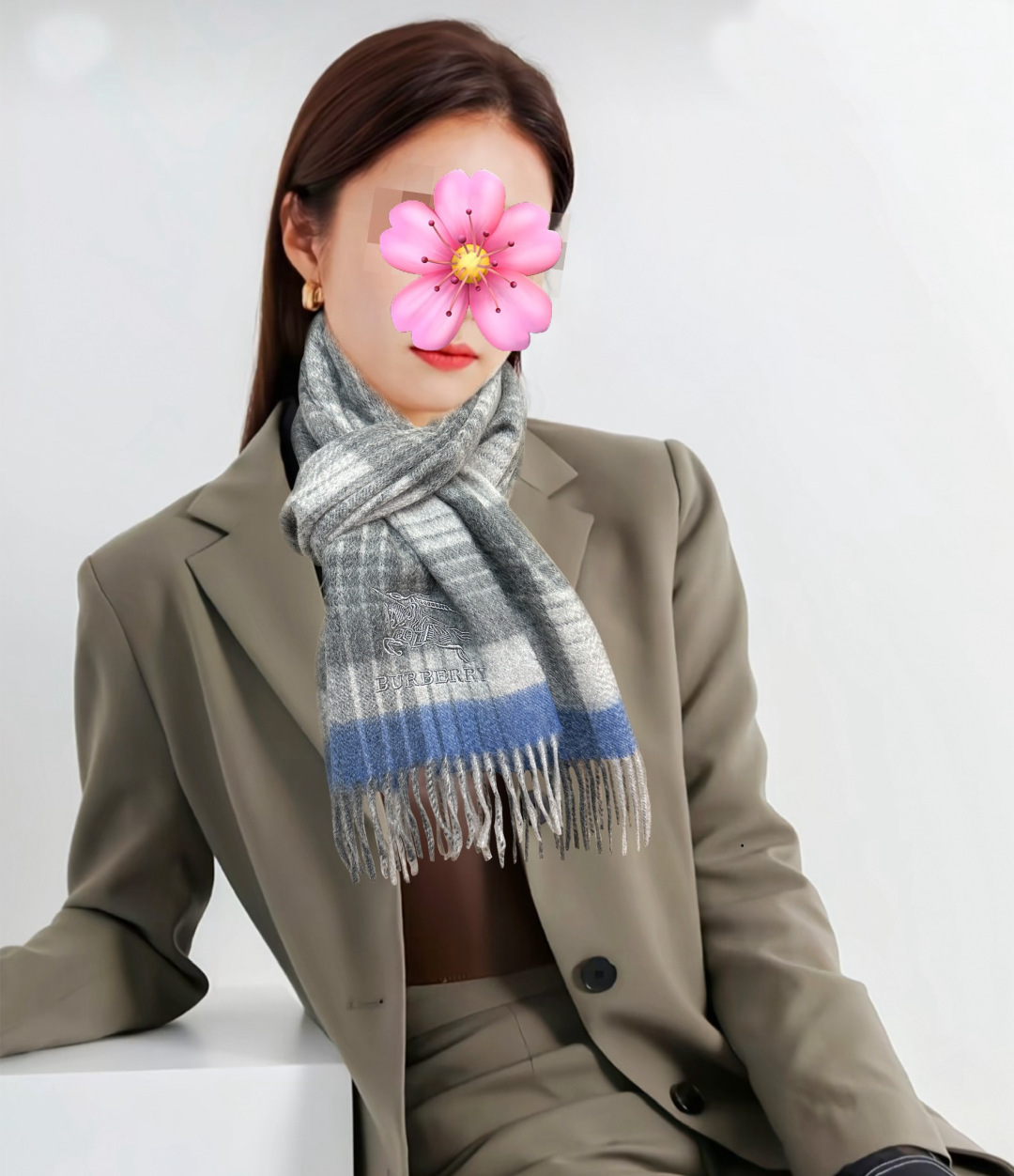 [爱心]   2026 新款🔥🌾85%山羊绒 巴宝莉采用内蒙古顶级山羊绒，最新款男女通用情侣款👫重磅推荐💥 经典的格子，