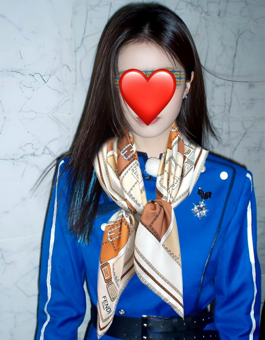 🆕  🔥高版本FENDI[庆祝]2026本年度最好看的丝巾没有之一了👍满身印有不同尺寸的米色和棕色标志性F Baguet