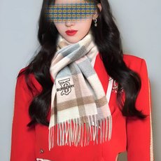 🔥155%山羊绒 2026 巴宝莉采用内蒙古顶级山羊绒,最新款男女通用情侣款👫重磅推荐💥 经典的格子,永不过时🔥非常保 🔥155%山羊绒 2026 巴宝莉采用内蒙古顶级山羊绒,最新款男女通用情侣款👫重磅推荐💥 经典的格子,永不过时🔥非常保