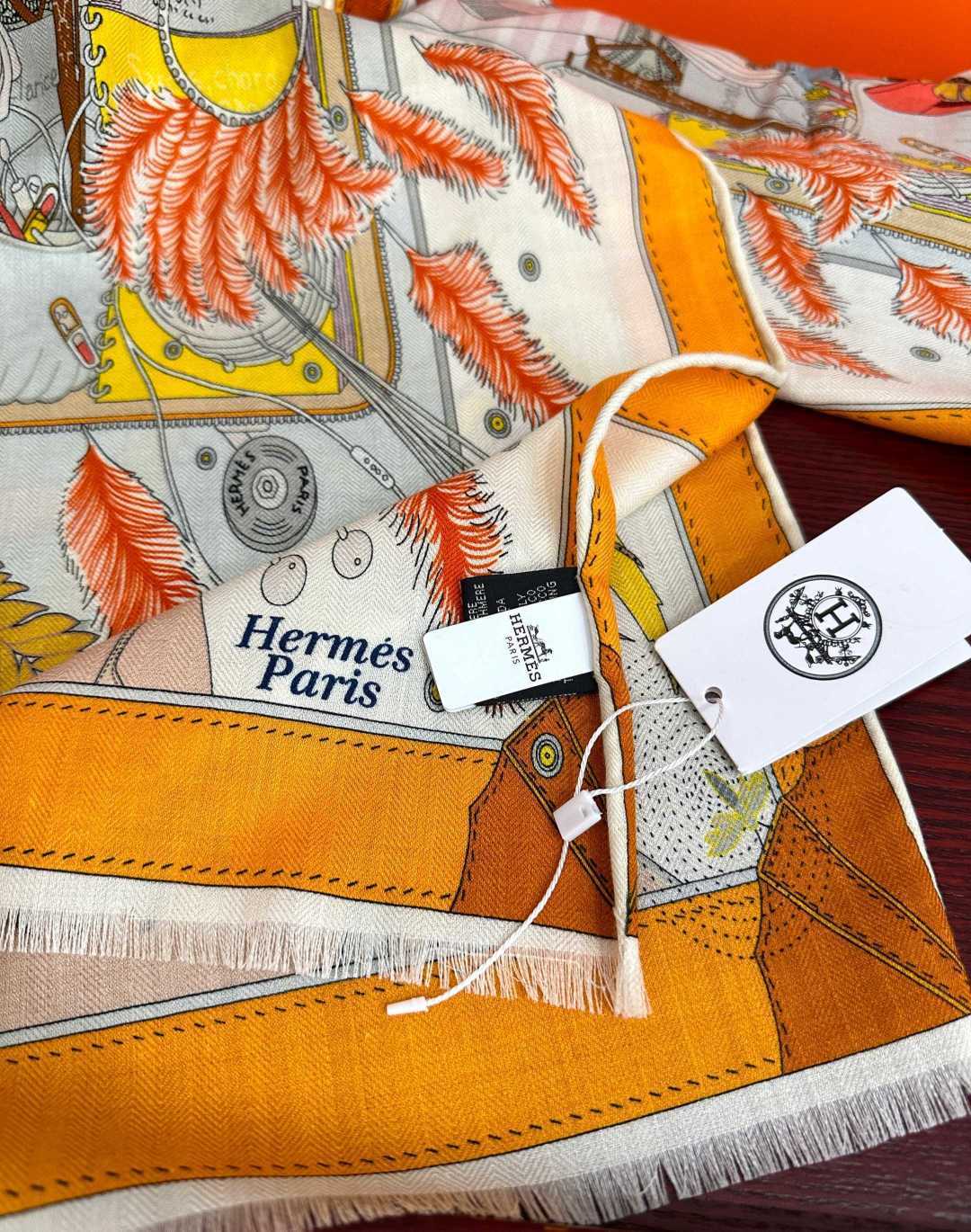 新款爱马仕🔥【双面同色】太美了[吃瓜]下手一定要快[嘴唇]四季都可以用[勾引]真心美的让人非常非上身效果简直美翻了 品质