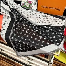 🔥LV 2026重磅推荐经典款L家人手必败一条最最经典款💪🏻💪🏻采用暗纹提花🌺🌺🌺技术重新演绎Monogram图案[太阳 🔥LV 2026重磅推荐经典款L家人手必败一条最最经典款💪🏻💪🏻采用暗纹提花🌺🌺🌺技术重新演绎Monogram图案[太阳