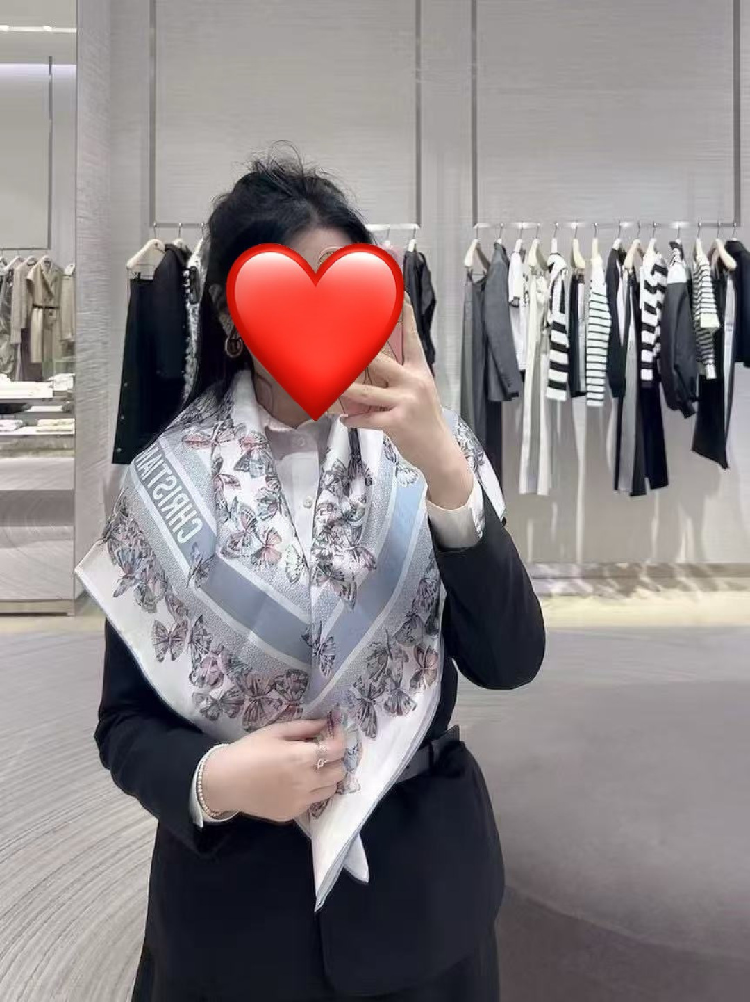 🔥新款 Dior 2026最新款官网同步Camo PaPillon 图案印花[庆祝]以优雅而诗意的设计全新演绎蝴蝶主题[