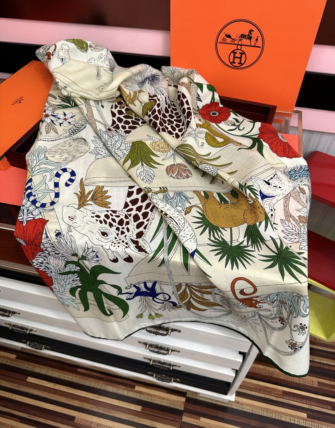 🆕 新款🔥爱马仕2026秋冬新款[爱心][太阳]我就不推荐了回头分享一下部分复刻款的老款信息资料供大家参考[庆祝][月亮