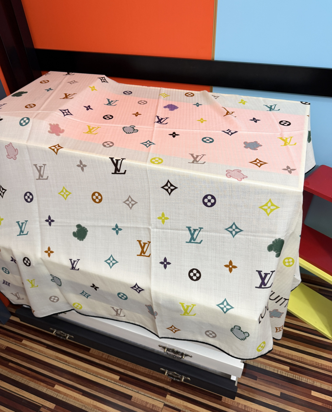 🆕 上新❤️LV  2026 ZG同步经典优雅[礼物]~气质到骨子里[色]新一季的面料超高级，真心超级柔软，丝丝顺滑[太