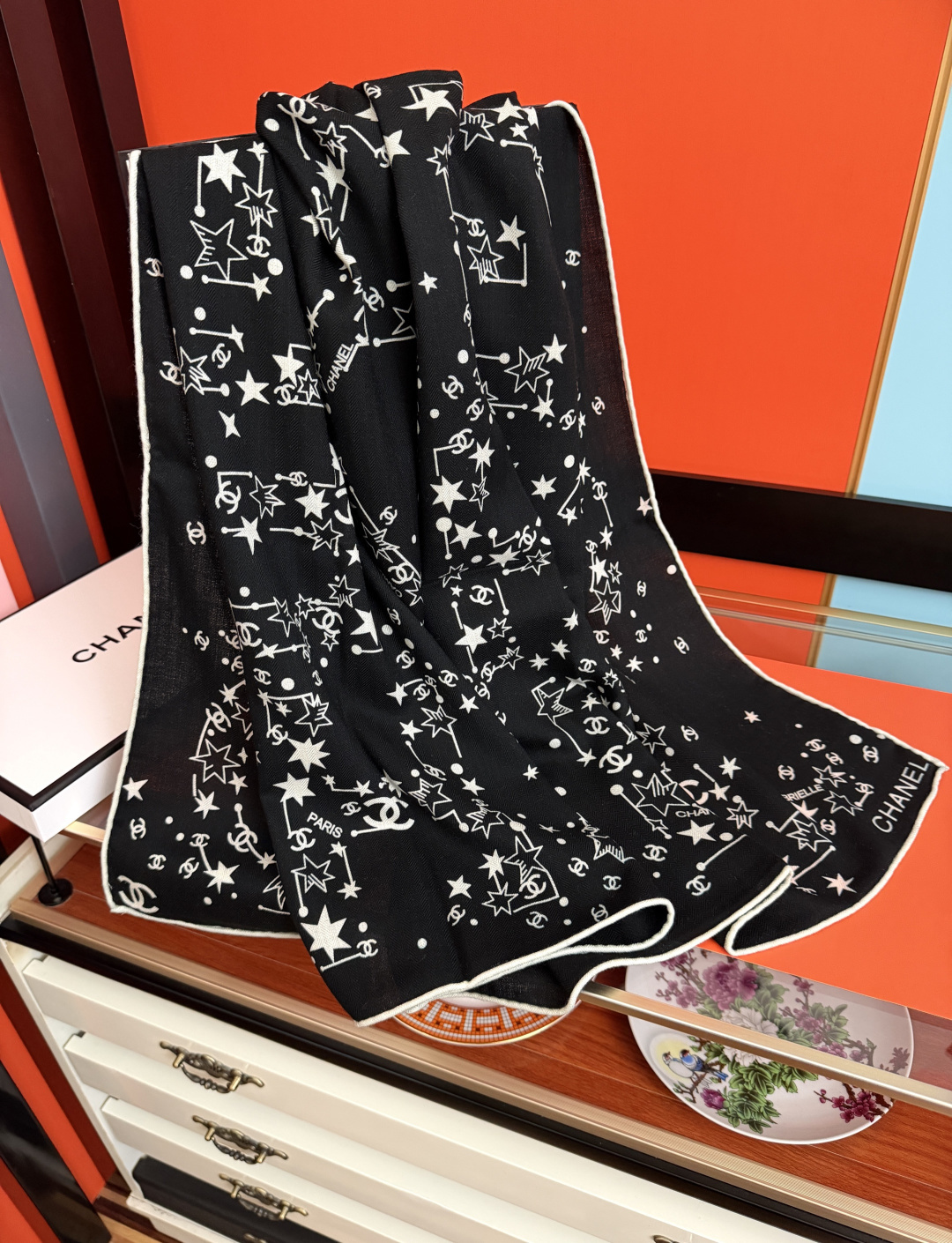 新款❤️2026 香奈儿 星星✨涂鸦 官网同步  【双面同色】[發]经典设计优雅风[礼物]~气质到骨子里[色]香奶奶新一