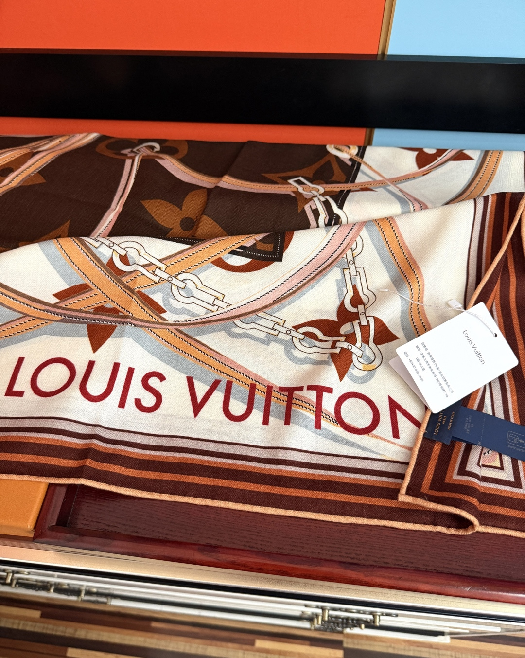 新款❤️LV  2026经典 【双面同色】经典优雅[礼物]~气质到骨子里[色]新一季的面料超高级，真心超级柔软，丝丝顺滑