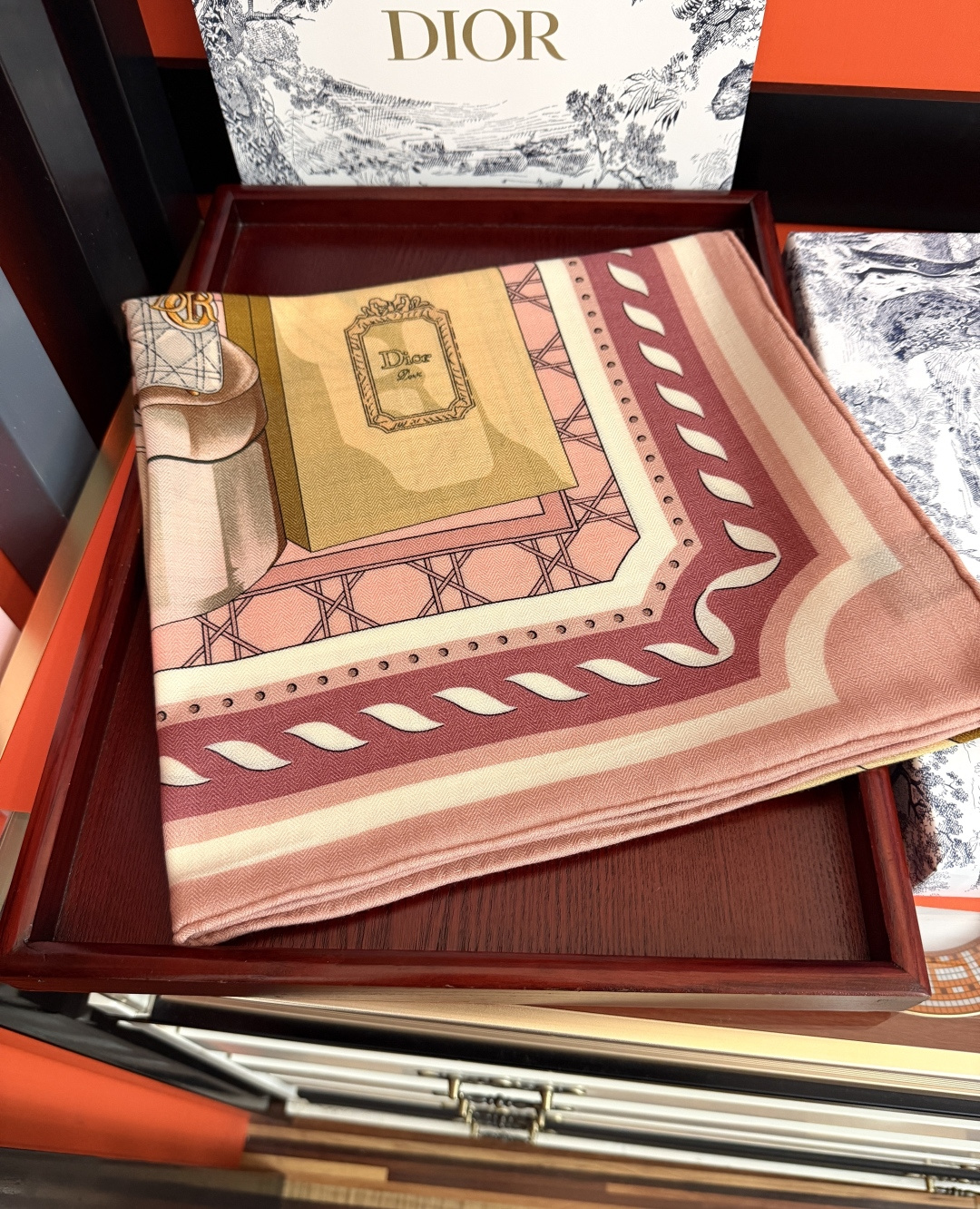 🔥新款 2026迪奥 高品质  ZG同步 【双面同色】经典优雅[礼物]~气质到骨子里[色]新一季的面料超高级，真心超级柔