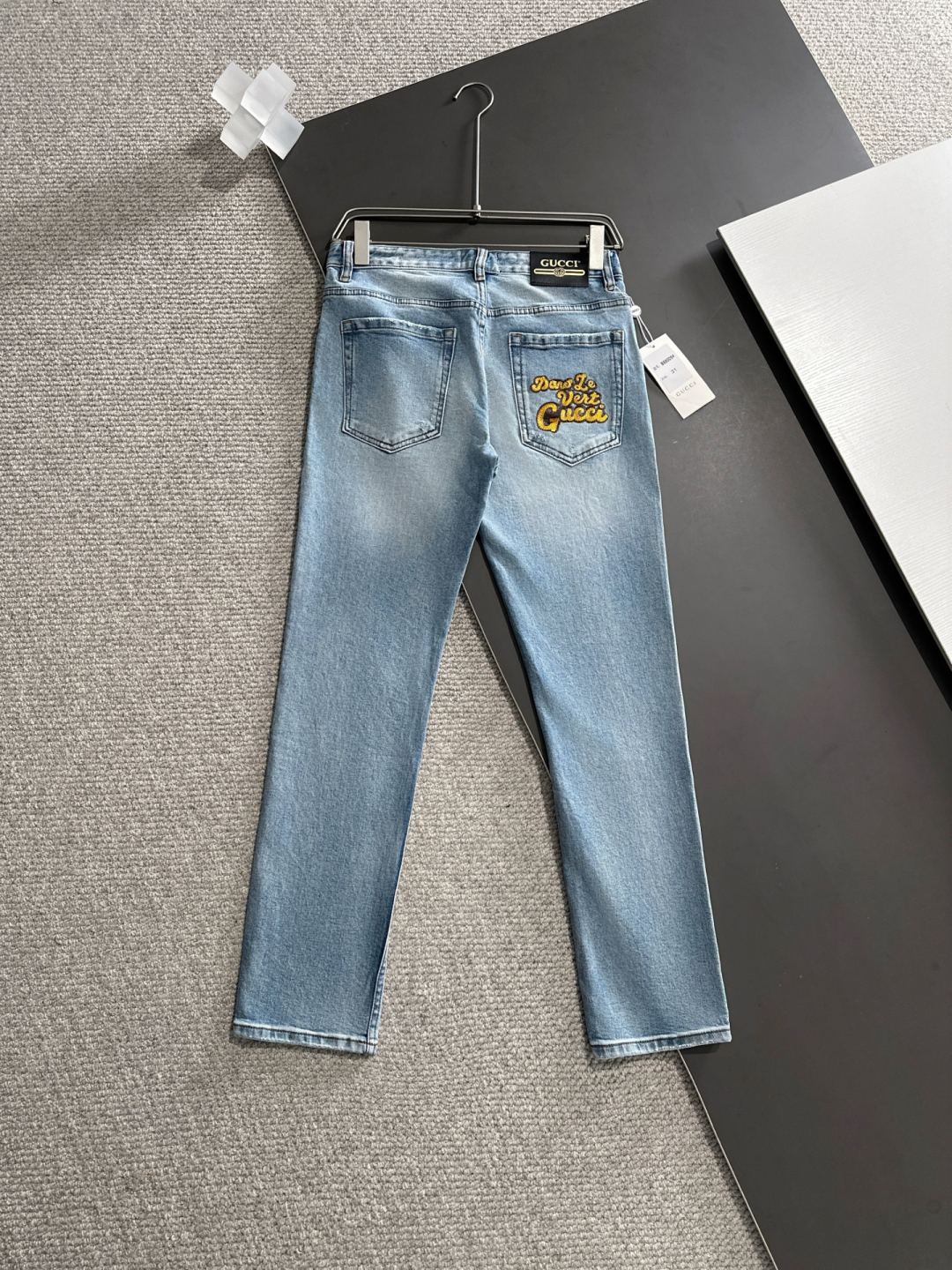  GUCCI🇫🇷 2025🔥🔥新款现货上市，原单爆款牛仔裤👖超级定制款，原版五金，超级重工工艺，版型超赞