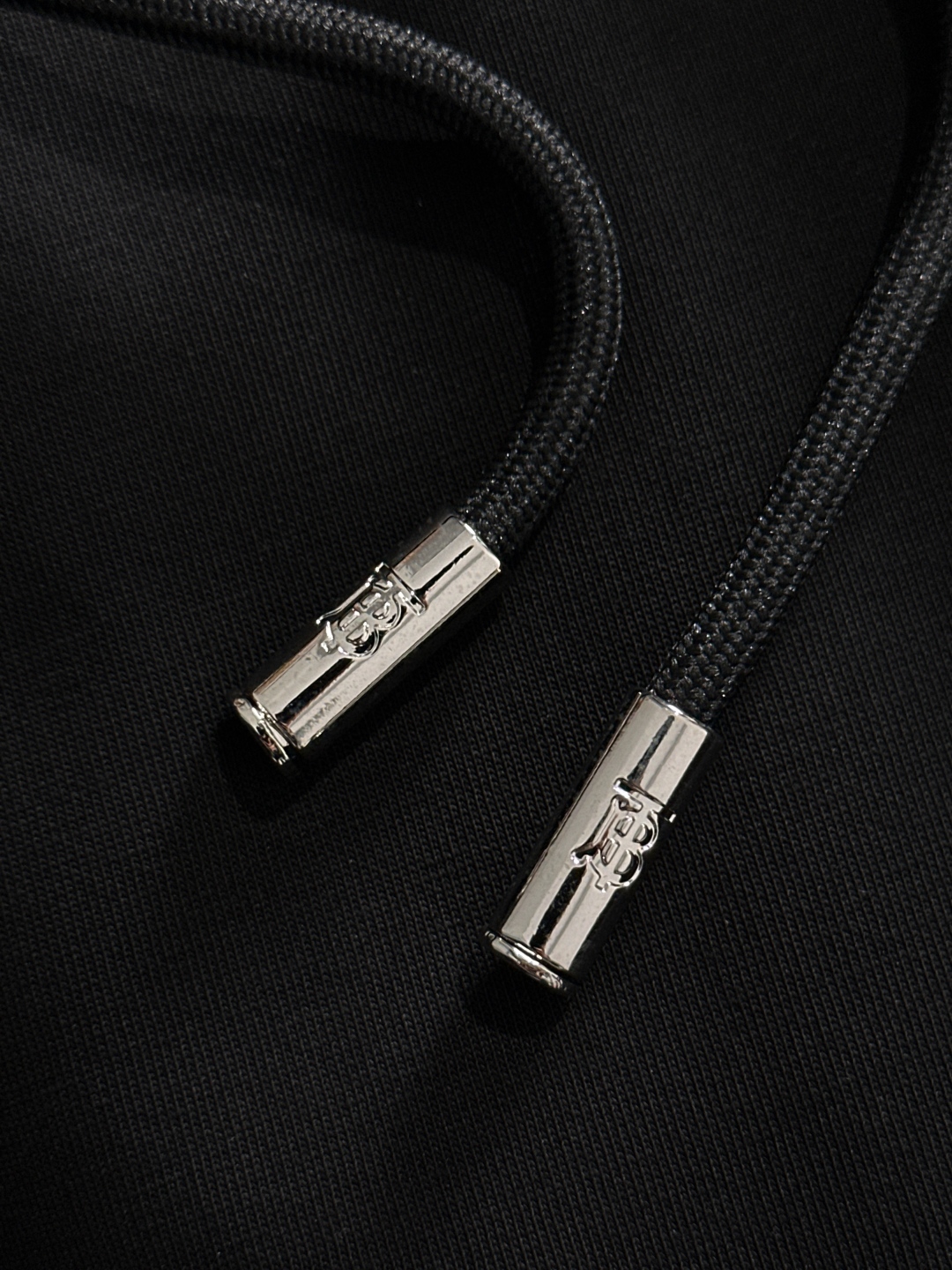 “Stylish 2025 Foot Repair with Custom Fabric and Hardware Accessories” - 图片 6