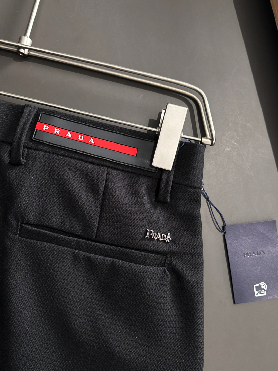 “High-Quality Men’s Leisure Shorts 2025: Luxurious Fabric, Superior Comfort, Customized Details for Business and Leisure” - 图片 9