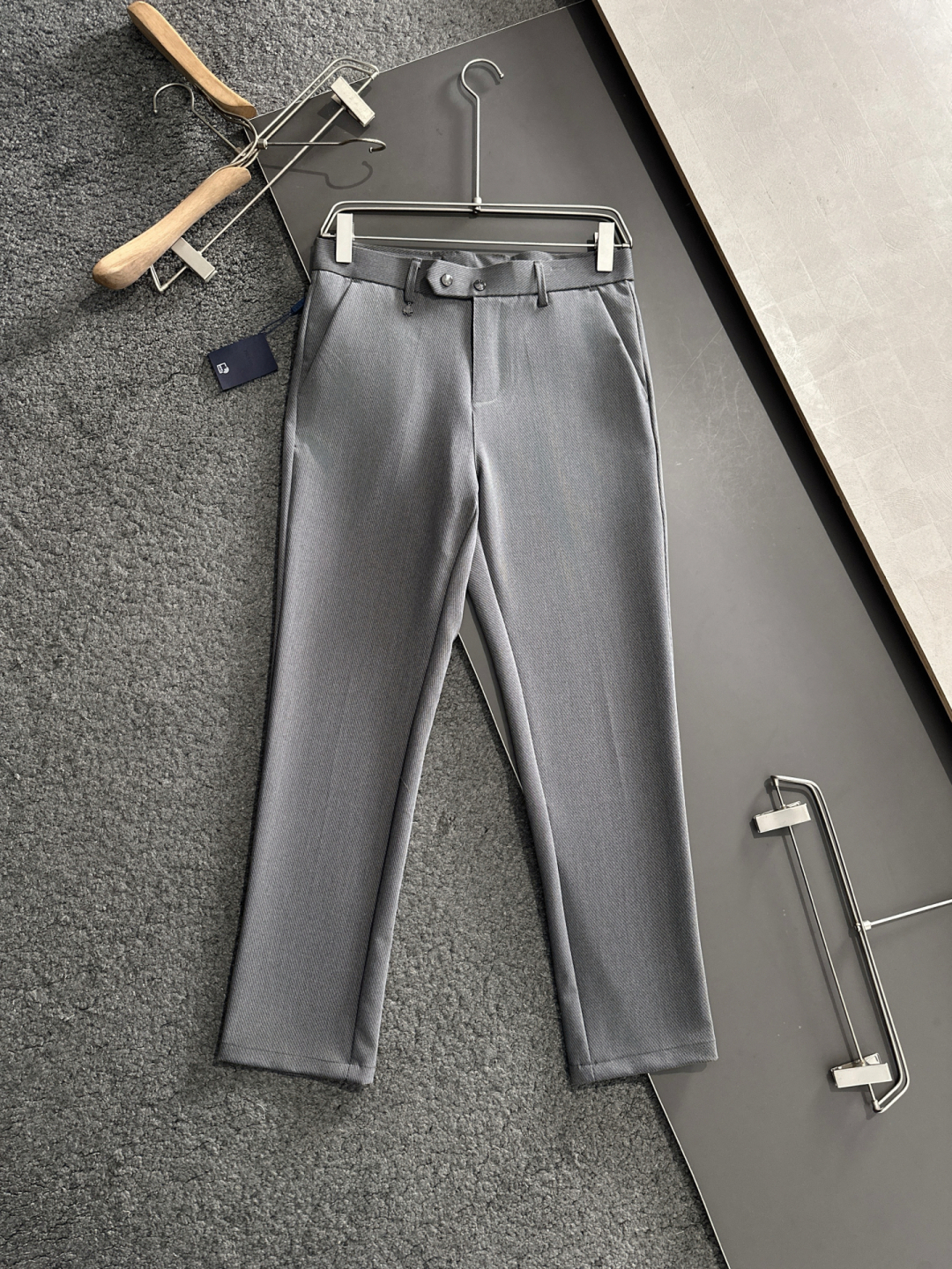 Luxurious Men’s Leisure Shorts: High-End Quality and Comfort in Special Modified Cotton Fabric - 图片 3