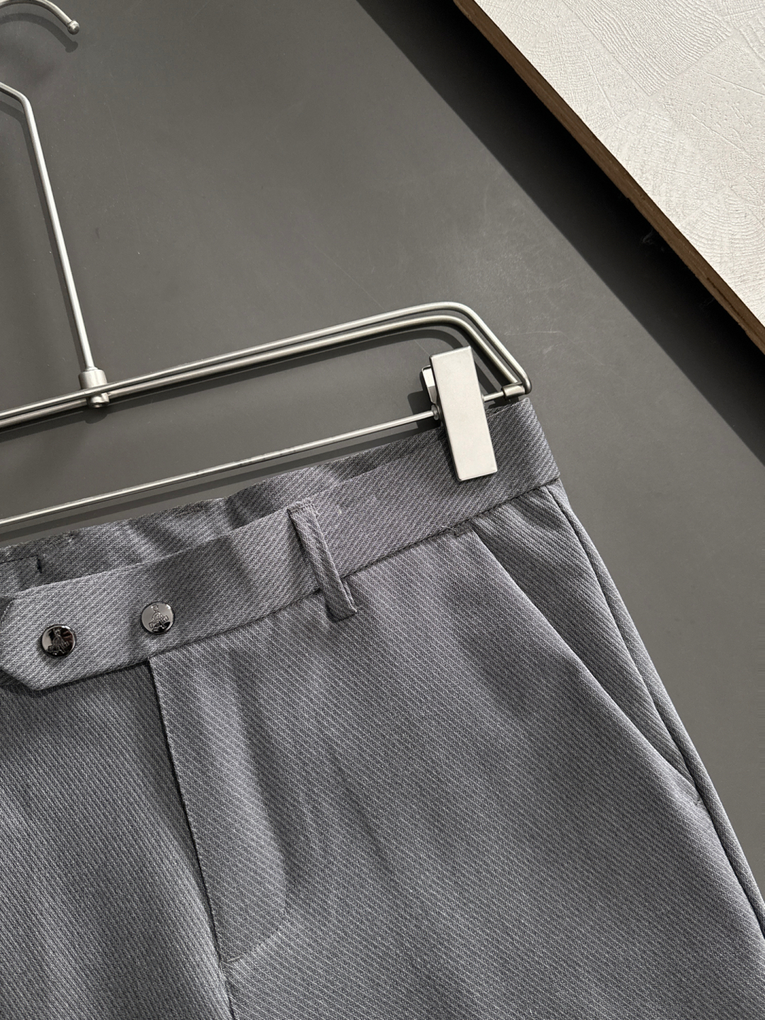 Luxurious Men’s Leisure Shorts: High-End Quality and Comfort in Special Modified Cotton Fabric - 图片 4