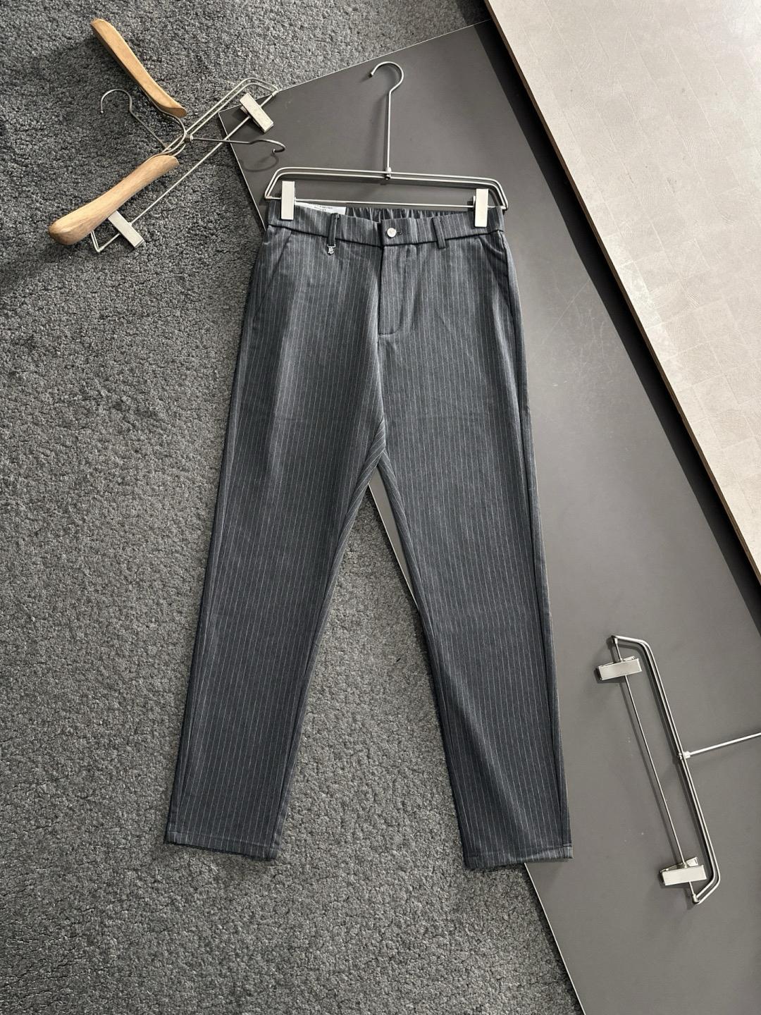 “High-Quality Pure Cotton Men’s Leisure Pants with Superior Comfort and Stylish Design for Daily Work and Leisure” - 图片 2