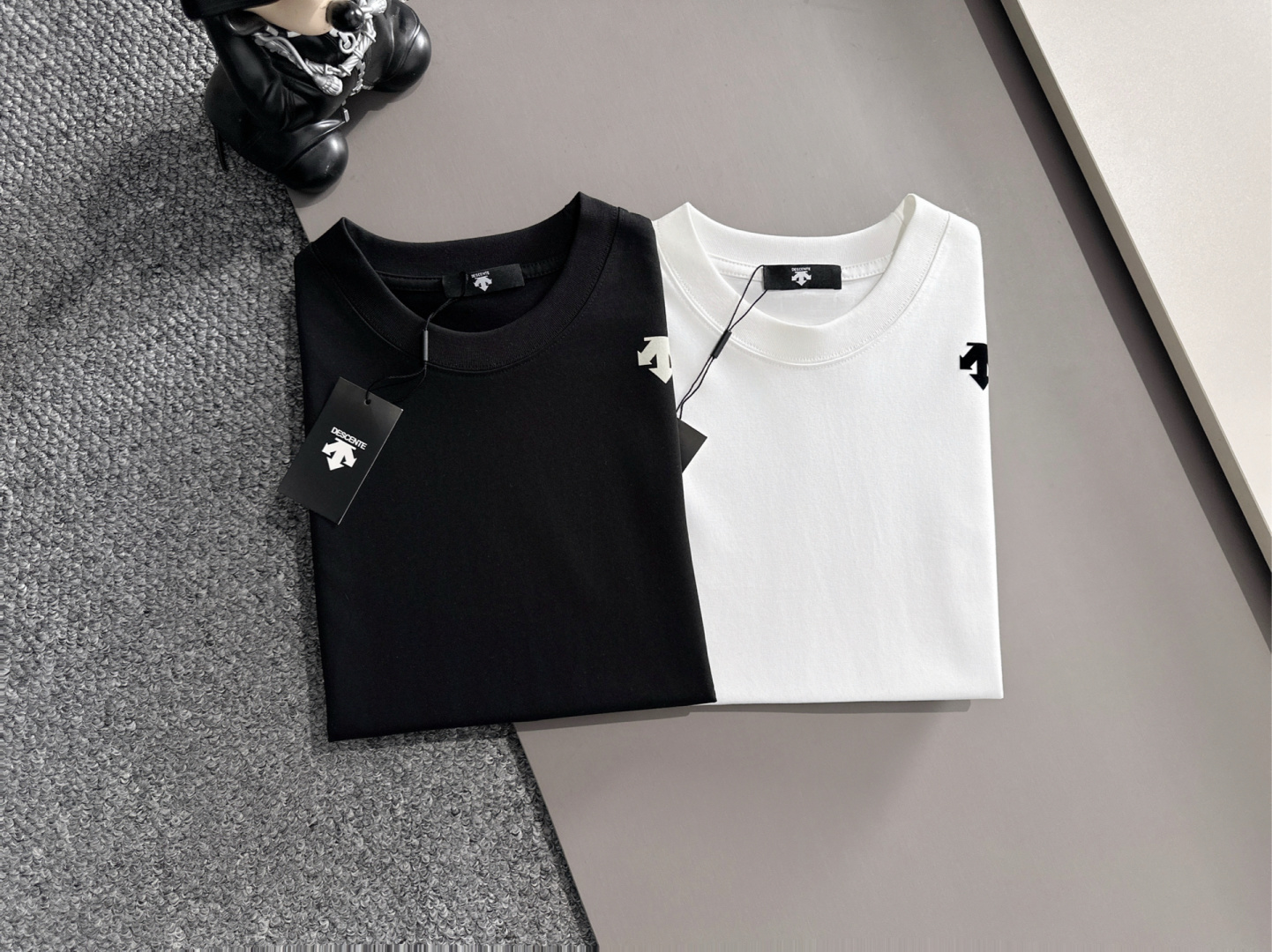 NO:471309,Des/Disante 2025 spring and summer new product, complete three standards, round neck pure cotton short-sleeved T-shirt, no need to introduce too much good products, look at the details, counter code M-XXXL 175/Suggestions L,, T-shirt,tees, t-shirt,alexander wang19860909Des/迪桑特 2025春夏新品 三标齐全 圆领纯棉短袖T恤 好货不用过多介绍 看细节 专柜码数M-XXXL 175/建议L,,T-shirt,tees，t-shirt,alexander wang,Men's clothing