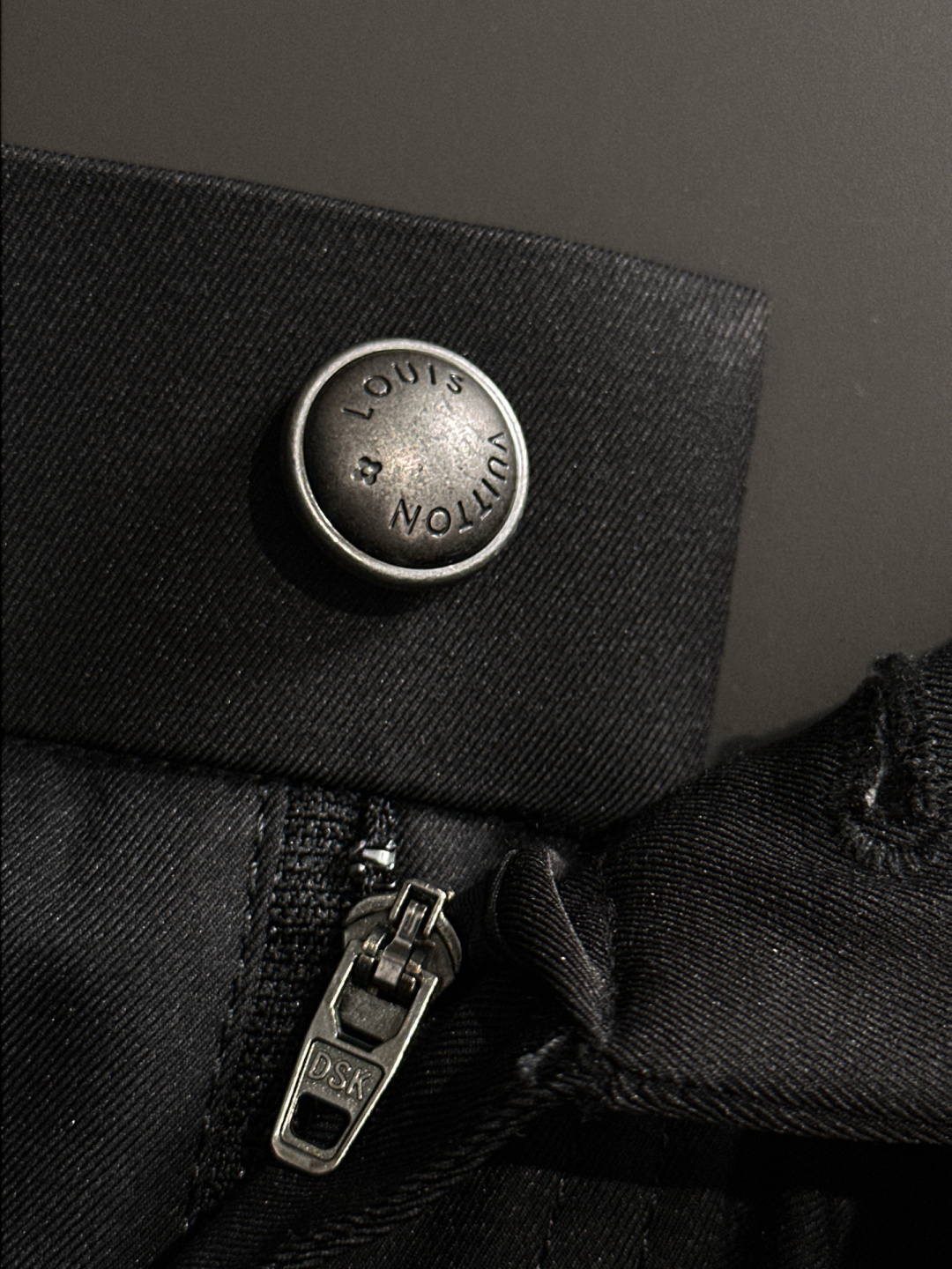 Luxurious Men’s Leisure Pants: High-End Quality for Work and Leisure - 图片 5