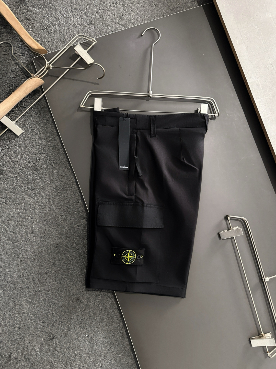 Stone Island P748 ST 2025SS Short Shorts: Premium Quality and Design Upgrade