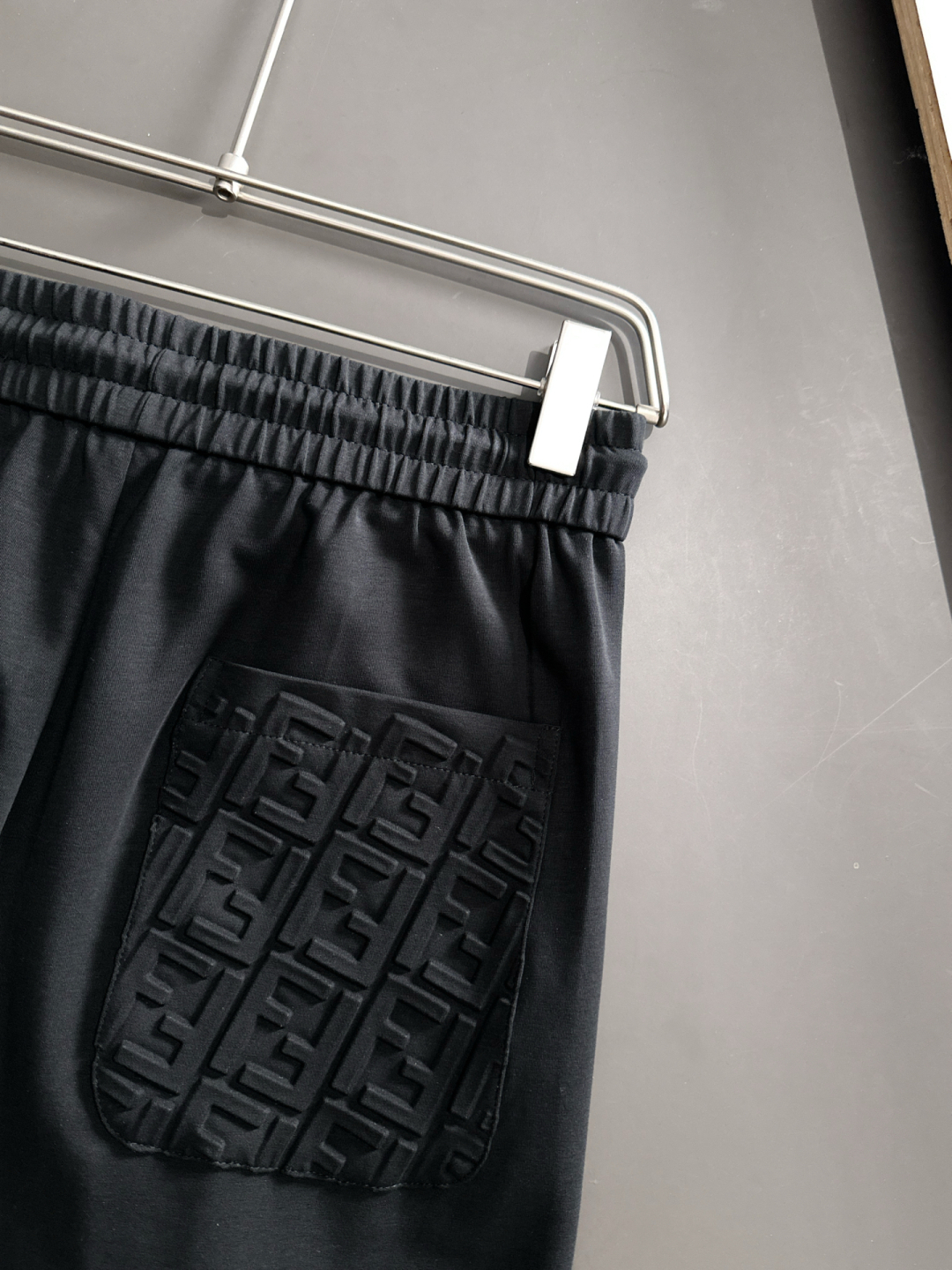 2025 Fashion Trends: New RIP, Classics, Pop, and Every Detail in M-4XL Sizes - 图片 7
