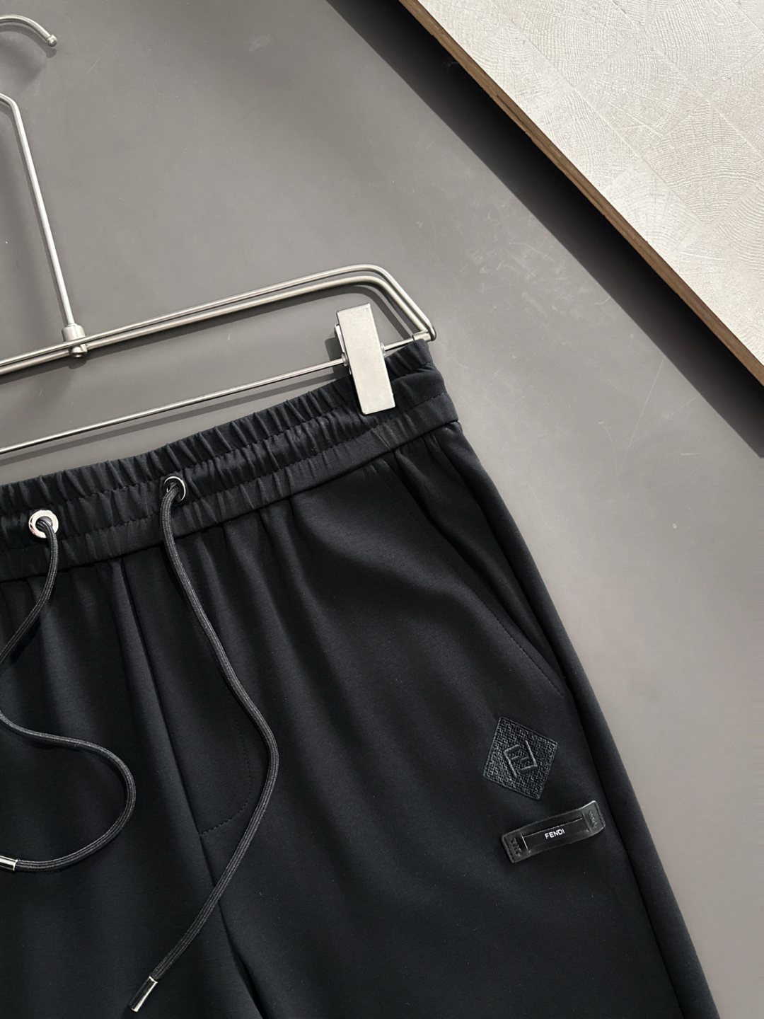 2025 Fashion Trends: New RIP, Classics, Pop, and Every Detail in M-4XL Sizes - 图片 4