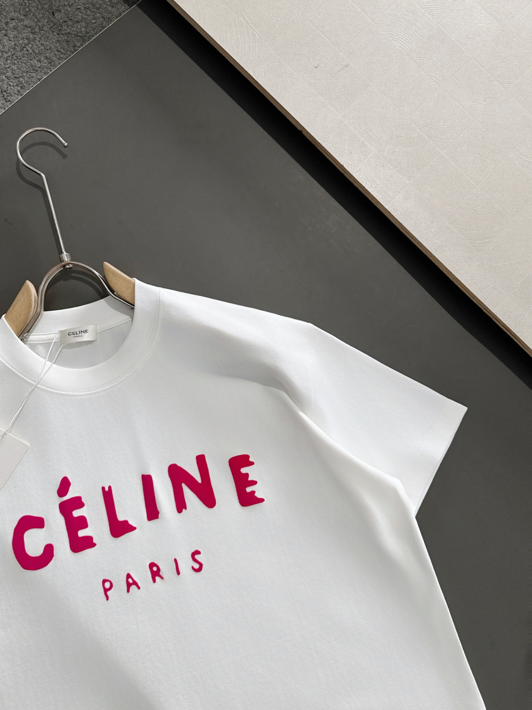 “2025SS CEL T-Shirt: Comfortable, Durable, Classic Design, Original Craft, Sizes S-XL” - 图片 4