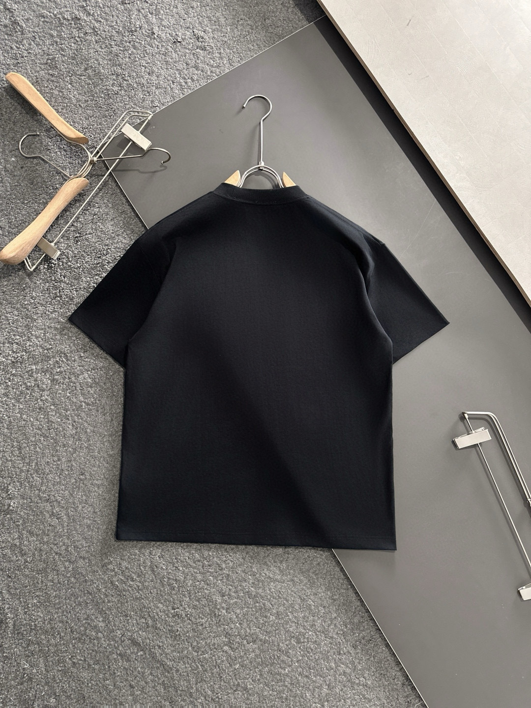 ACEN 2025SS Spring/Summer T-Shirt: Cosmopolitan, Durable, Classic Logo Design, Male Sizes S-XL - 图片 9