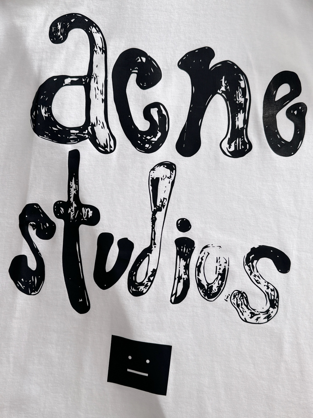 P528 ACEN 2025SS Spring/Summer T-Shirt: Cosmopolitan, Durable, Classic Logo Design, Male Sizes S-XL. - 图片 5