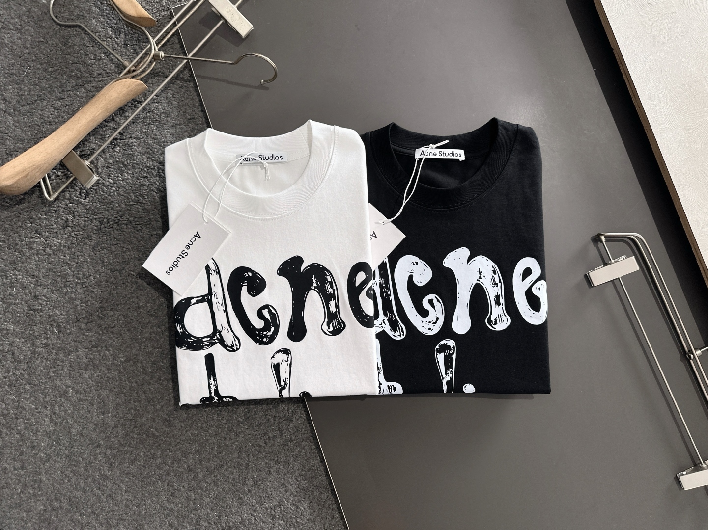 ACEN 2025SS Spring/Summer T-Shirt: Cosmopolitan, Durable, Classic Logo Design, Male Sizes S-XL - 图片 2