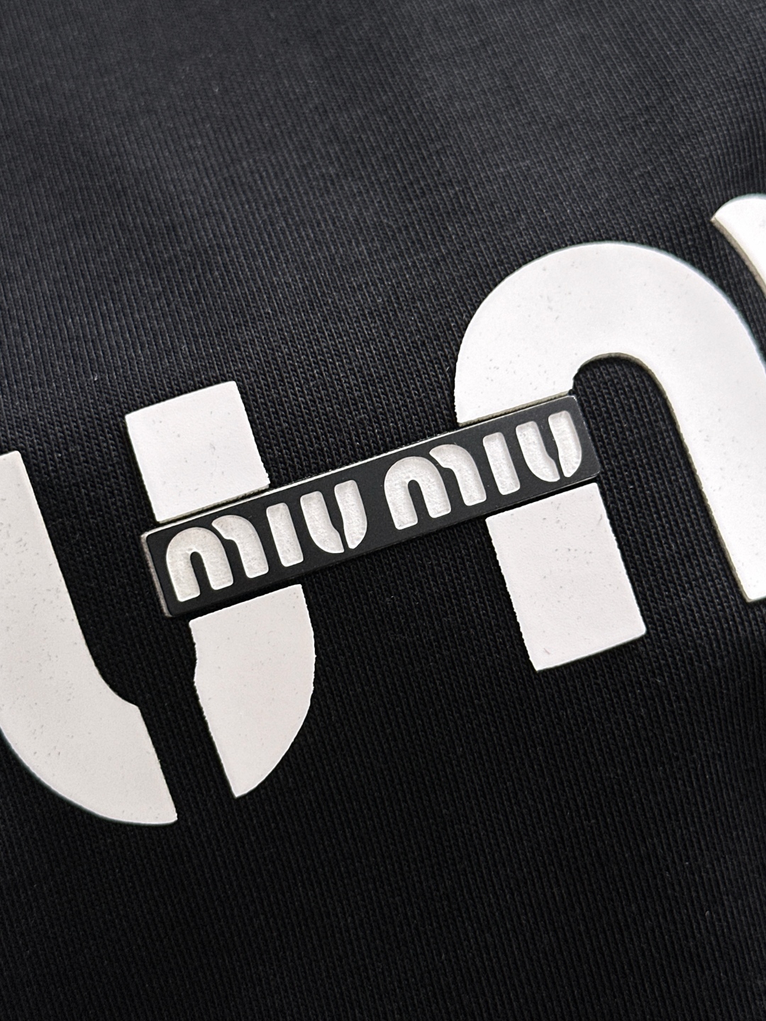 Miu 2025SS Spring/Summer T-Shirt: Comfortable, Durable, Classic Logo Design, Original Craft - 图片 6