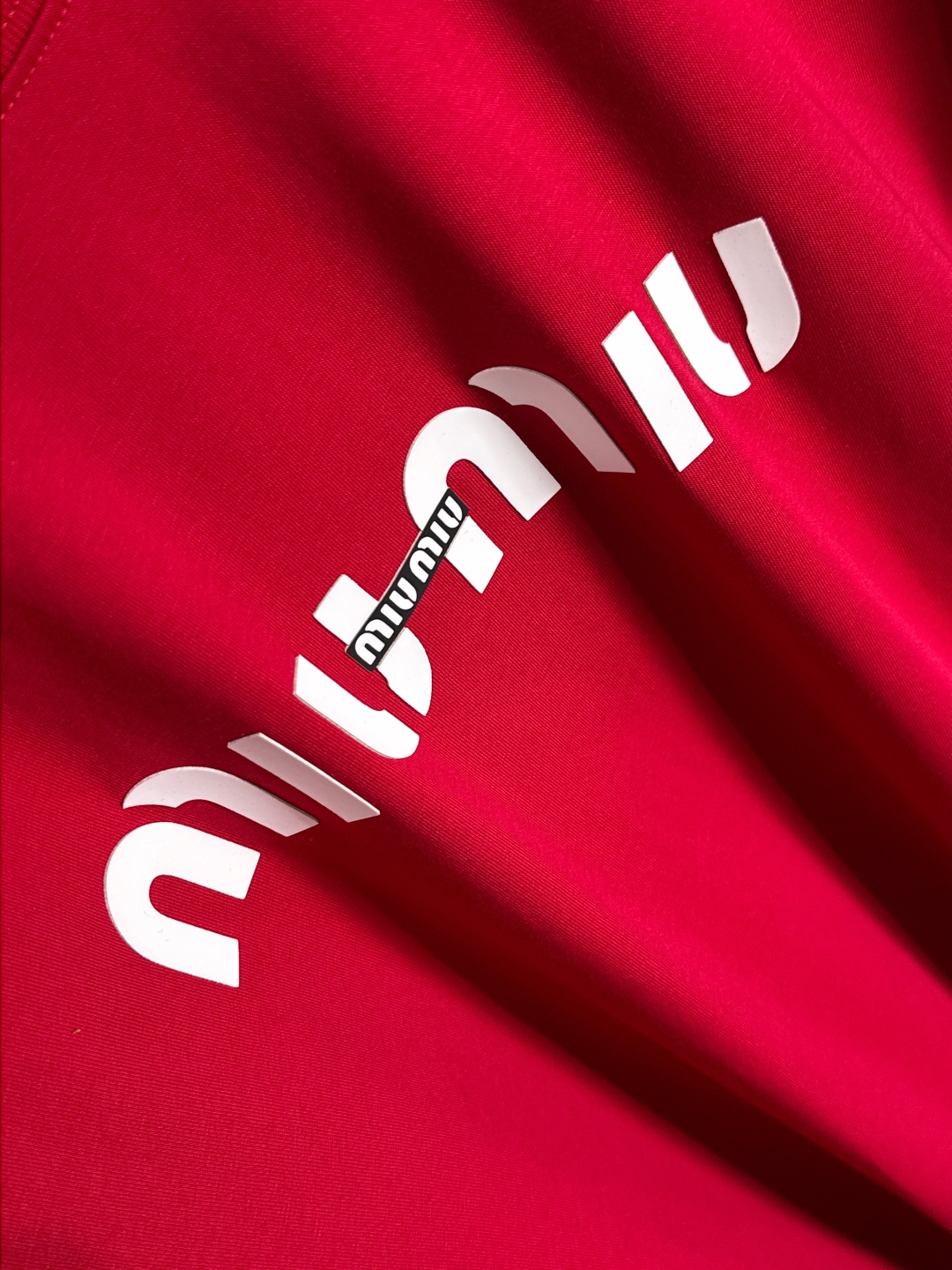 Miu 2025SS Spring/Summer T-shirt: Comfortable, Durable, Classic Logo Design, Original Craft. - 图片 7