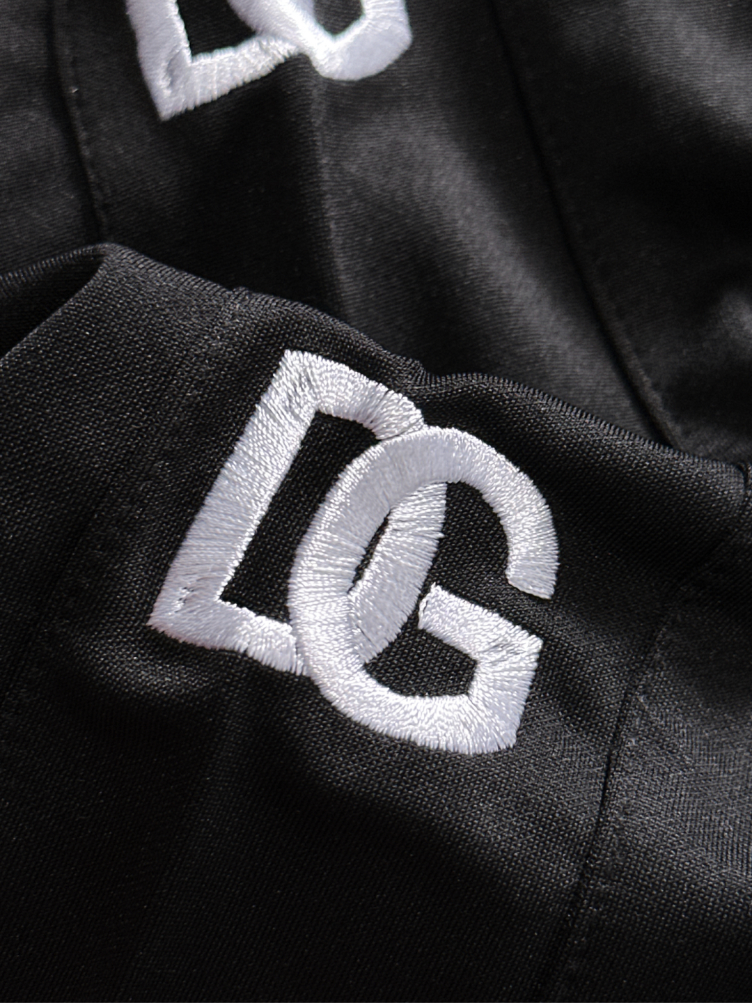 New Summer Shorts with High-Bullet Tampons and Classic Logo Mark-Up - 图片 8