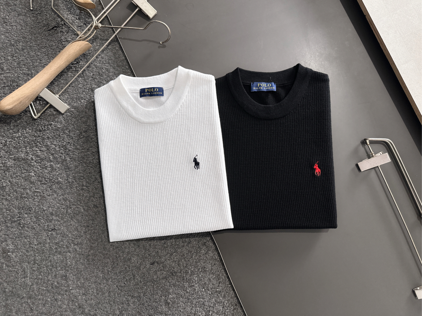 Luxury Embroidered Polo Shirts: High-End Quality and Exquisite Design for 2025 - 图片 2