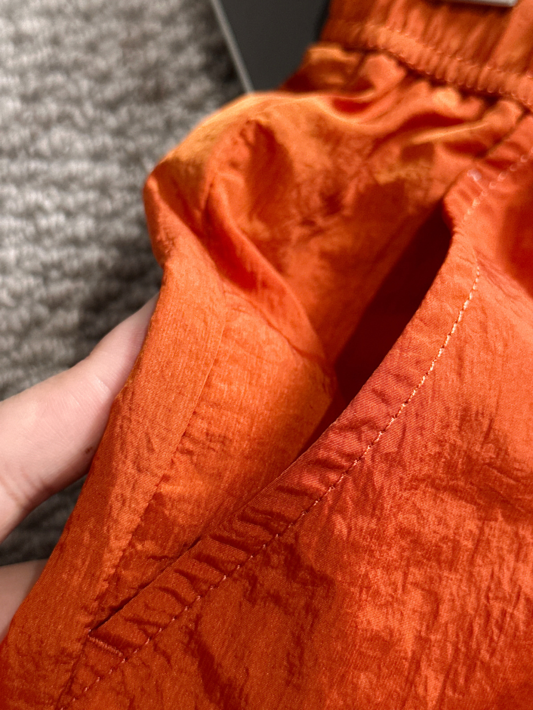 Stone Island Spring/Summer 2022 Collection: Floral Prints, Short Shorts, Premium Fabrics. - 图片 4