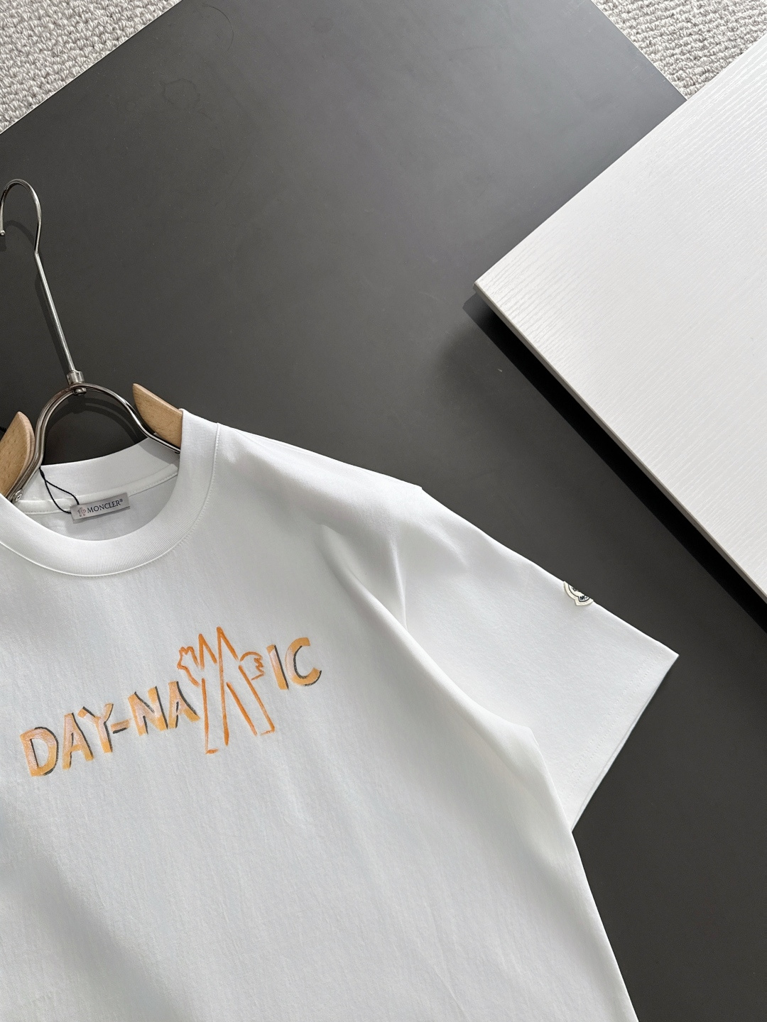   短袖T恤服装,男 3