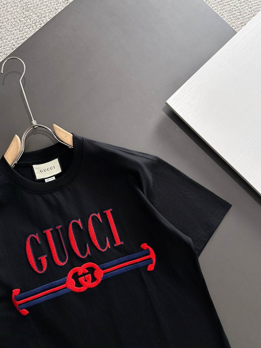 Gucci  T恤服装,男 3