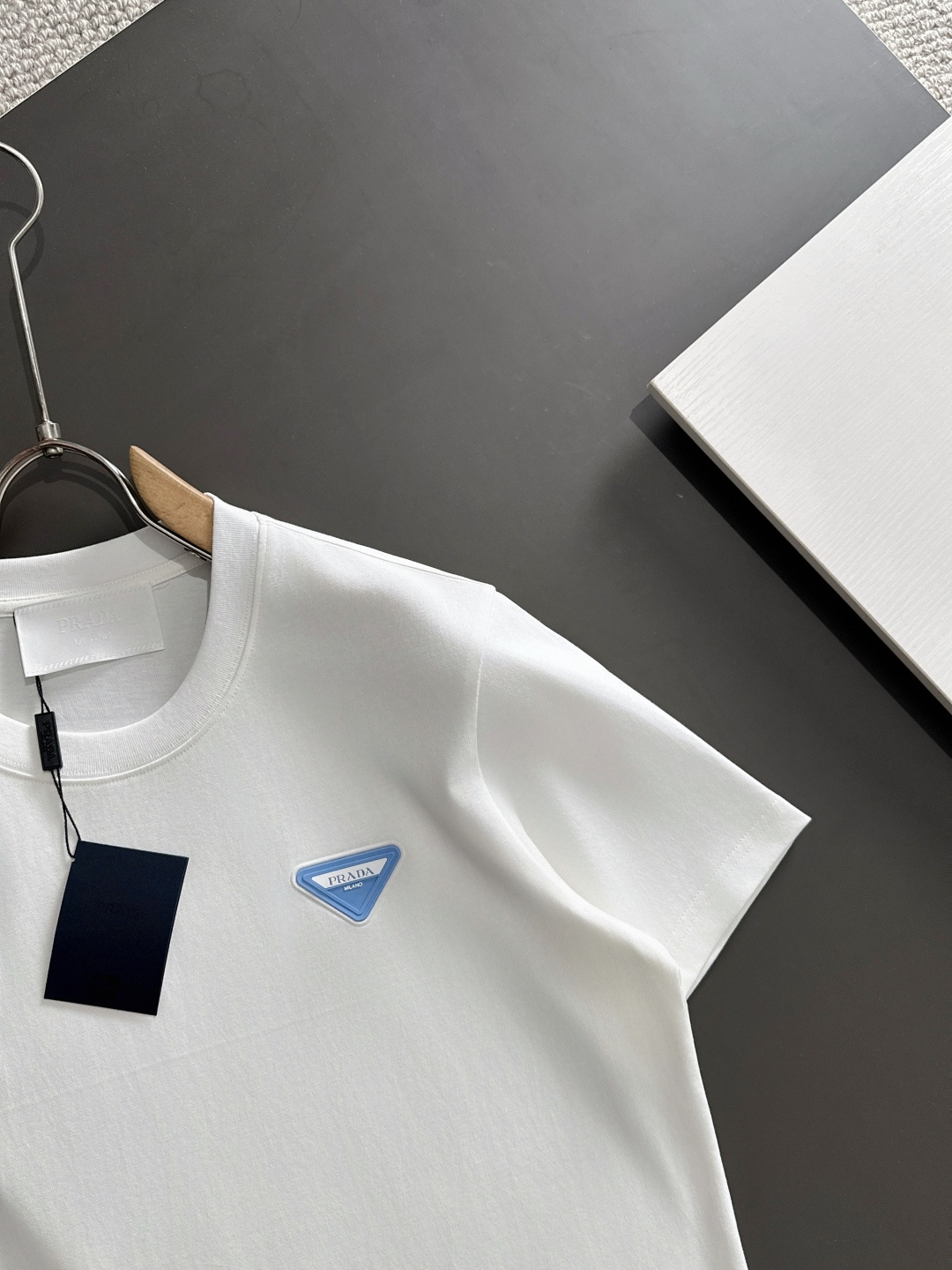 Prada  T恤服装,男 3