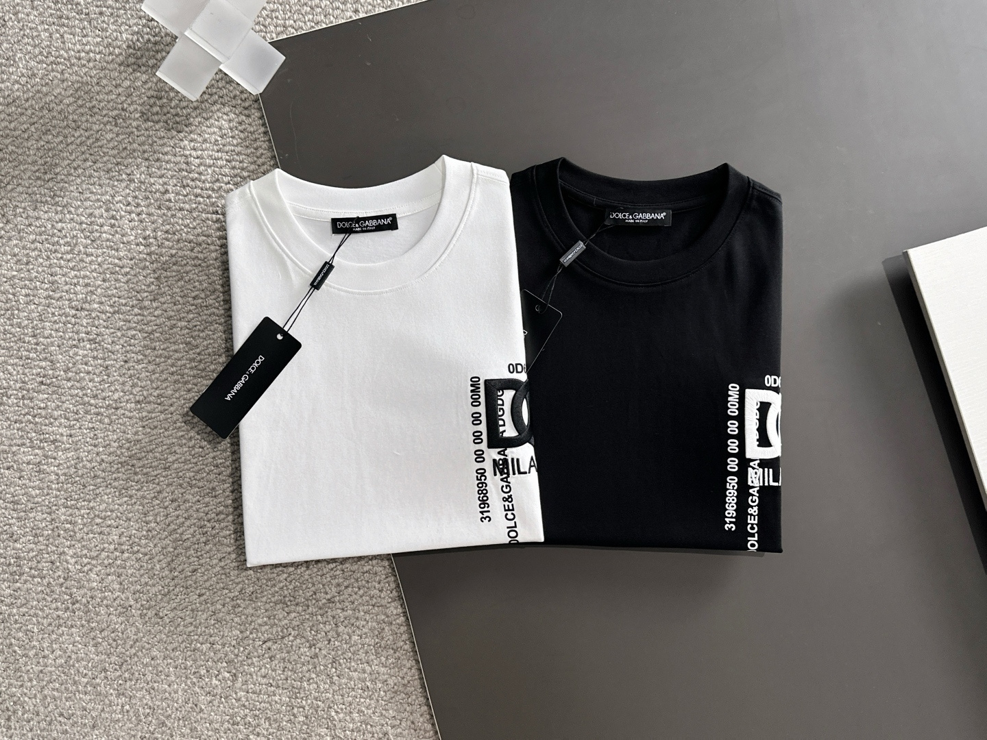 DG  T恤服装,男 2