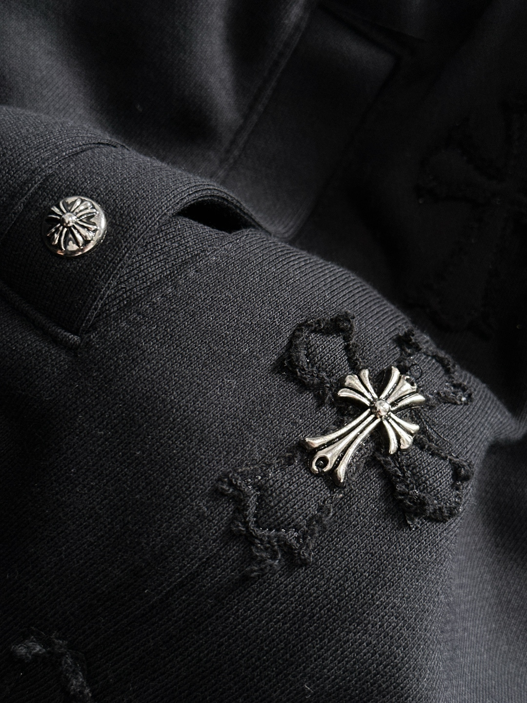 2025SS Recreational Sport Shorts: Modern Classic Urban Poles Revamped with Quality Fabrics - 图片 6