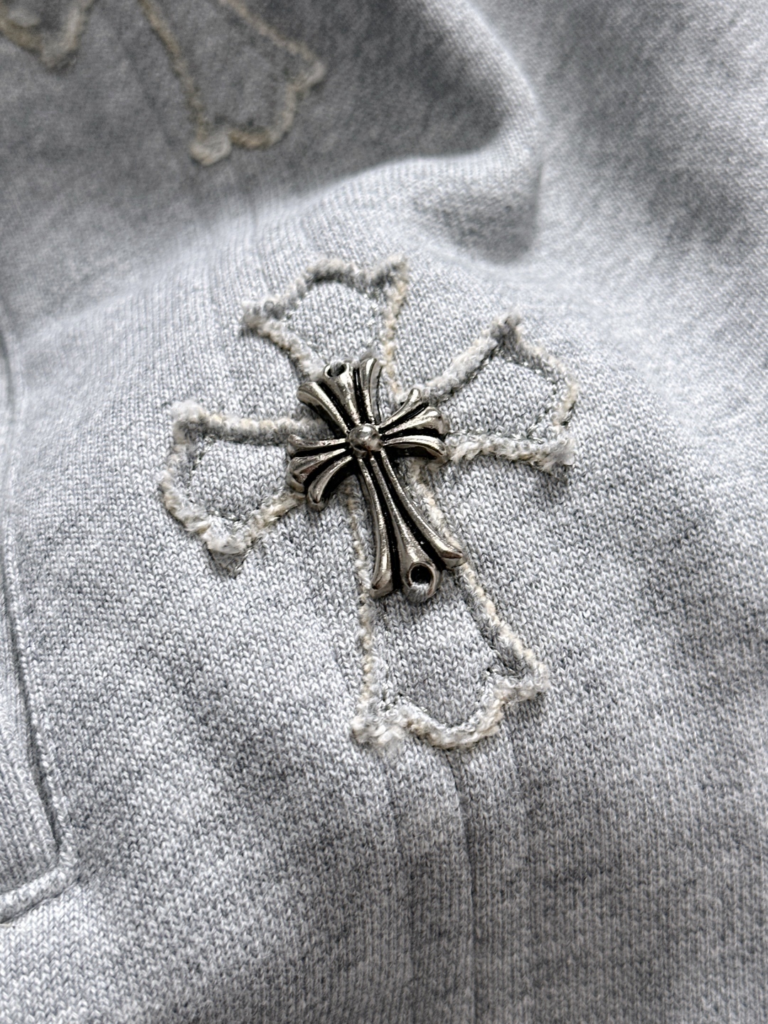 2025SS Burning Flowers Recreational Sport Shorts: Modern Classic Urban Poles Transformation. - 图片 6