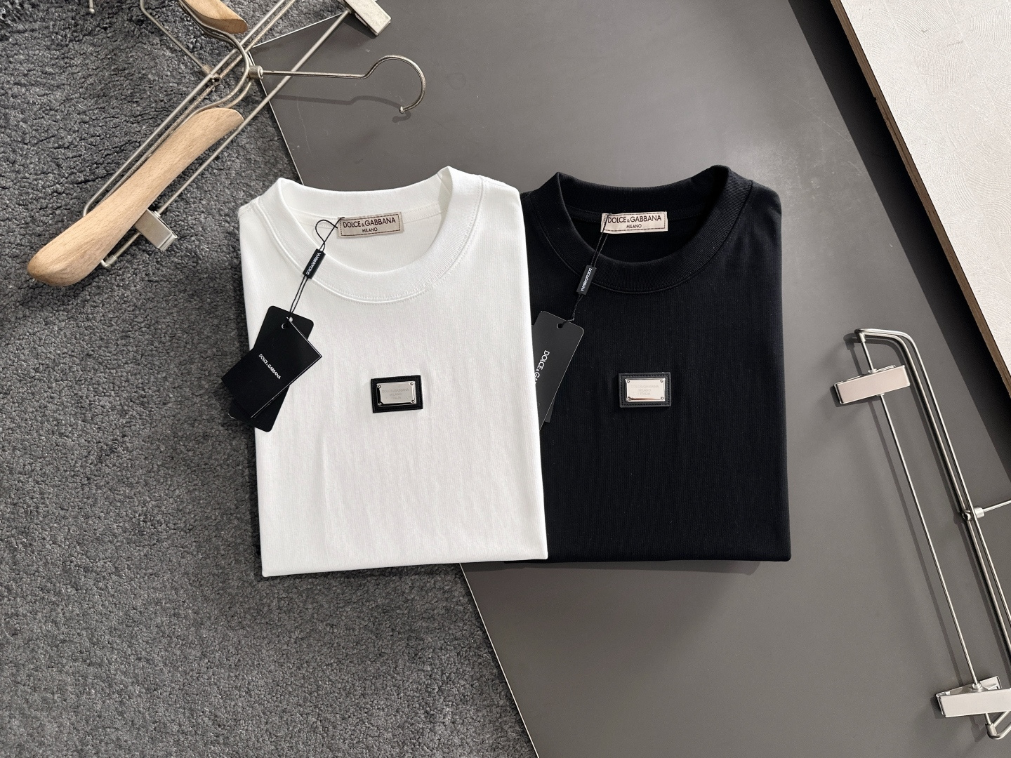  DG 2025SS 爆款310g纯棉双纱爆款现货四季系列短袖，简约基础衣橱神器， 休闲百搭必备款）做工