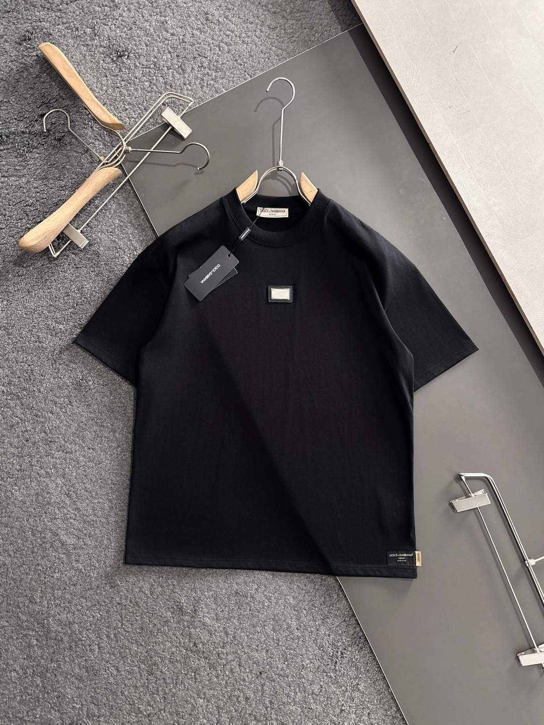  DG 2025SS 爆款310g纯棉双纱爆款现货四季系列短袖，简约基础衣橱神器， 休闲百搭必备款）做工