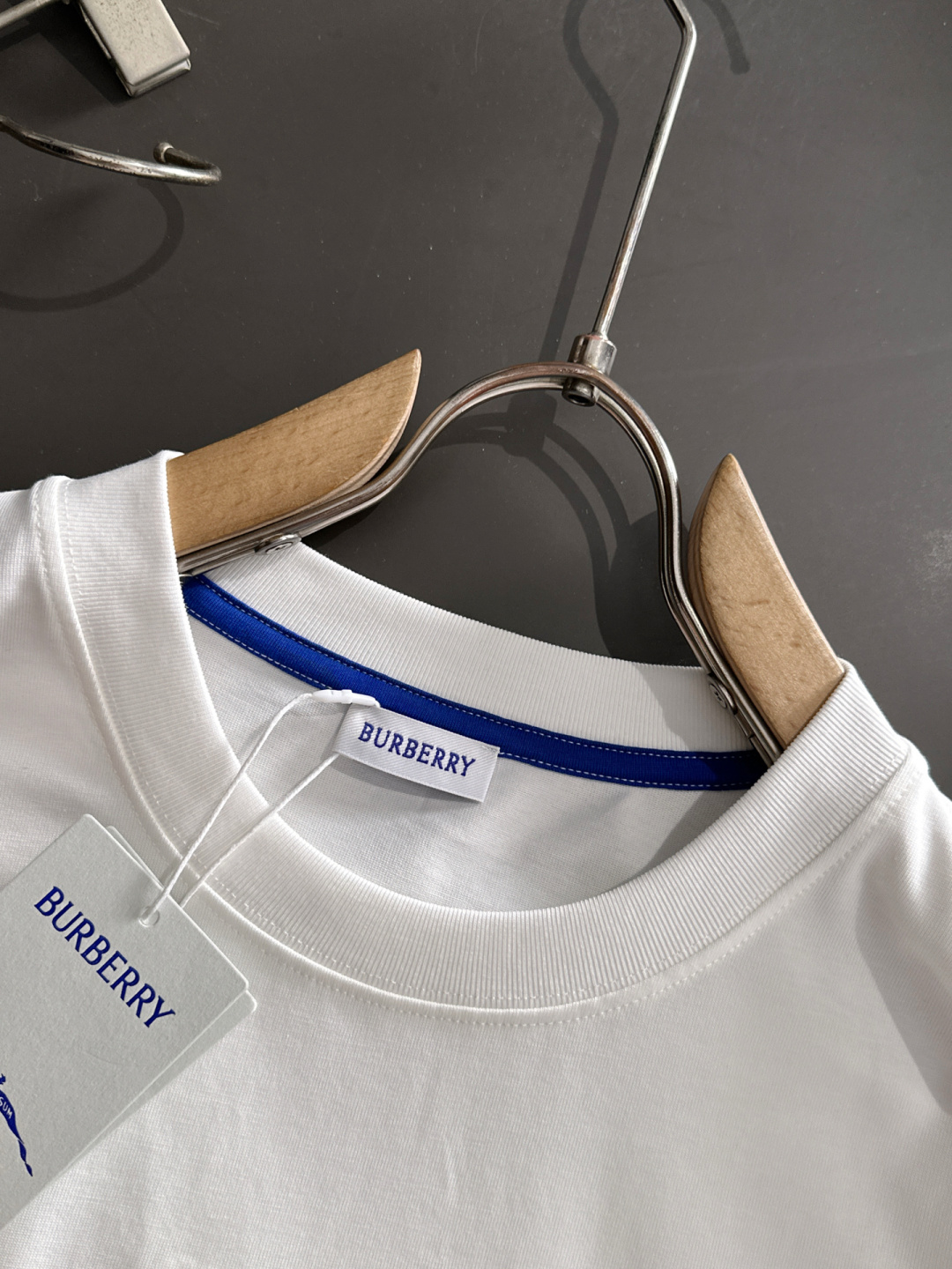 BBR 2025ss拼接长袖t恤 定制260克全棉双纱紧密爽滑面料，布面干净，布纹清晰，手感非常细腻扎实