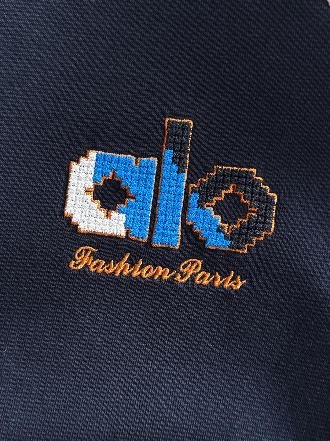 AlO 25秋冬潮牌卫衣，精致工艺专柜面料，顶级元素融合打造，3标齐全，潮男时尚，无论是上身舒适度还是都