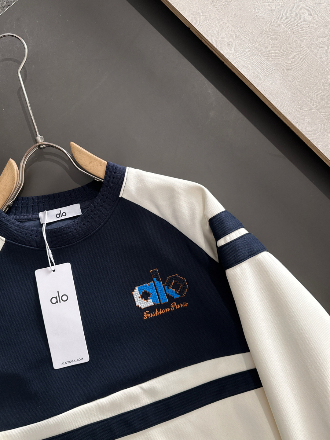 AlO 25秋冬潮牌卫衣，精致工艺专柜面料，顶级元素融合打造，3标齐全，潮男时尚，无论是上身舒适度还是都