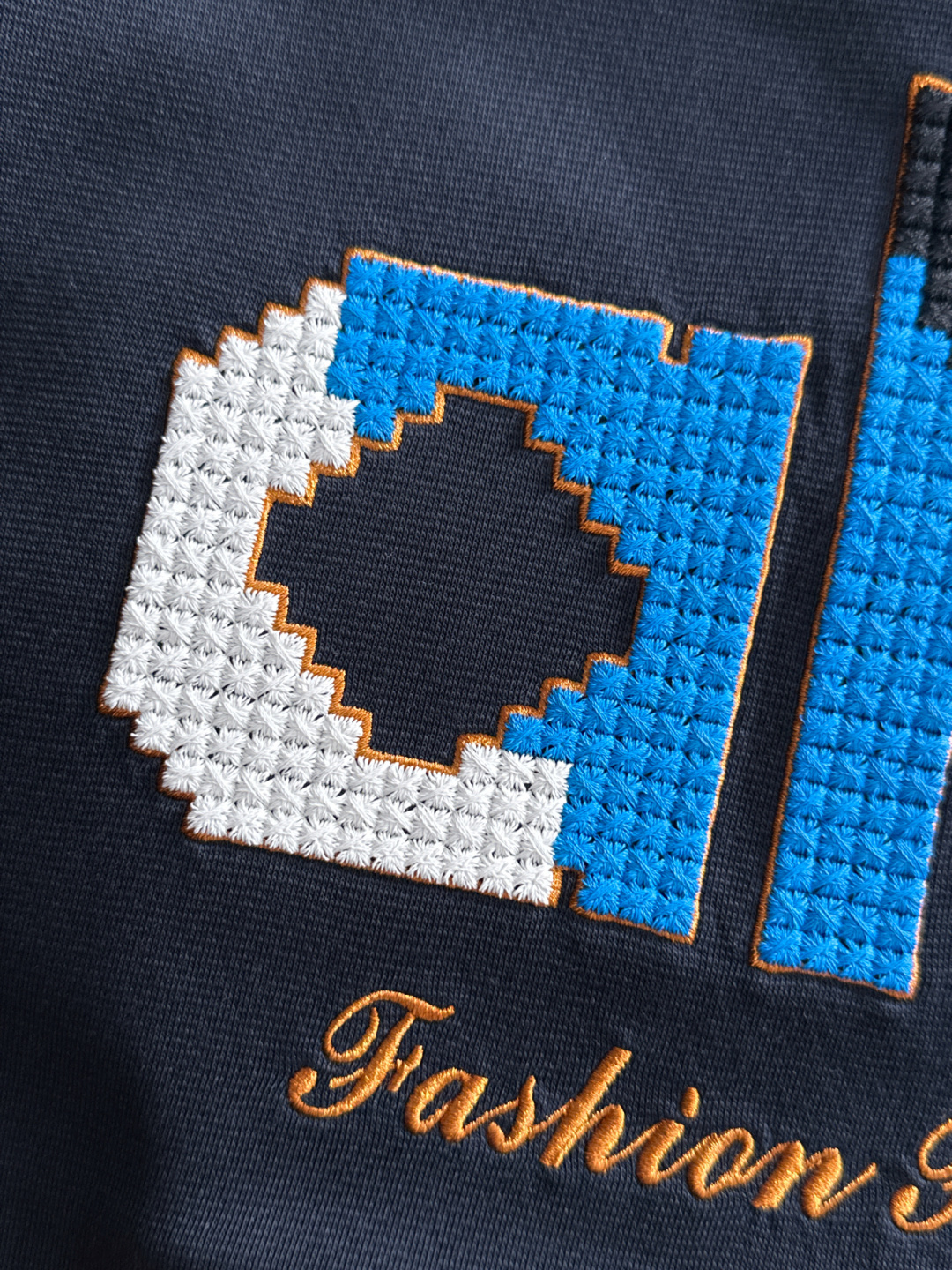 AlO 25秋冬潮牌卫衣，精致工艺专柜面料，顶级元素融合打造，3标齐全，潮男时尚，无论是上身舒适度还是都