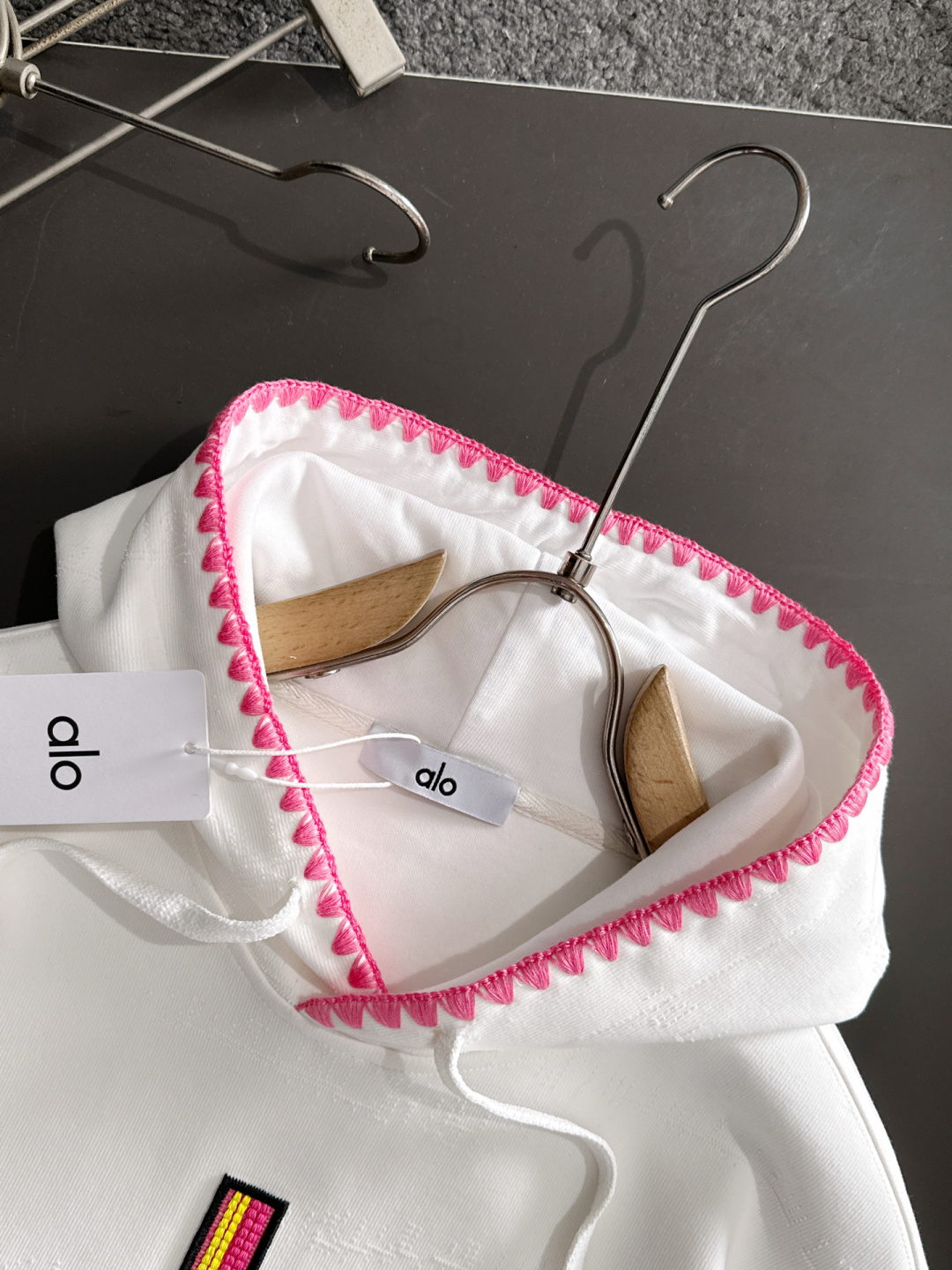 AlO 25秋冬潮牌卫衣，精致工艺专柜面料，顶级元素融合打造，3标齐全，潮男时尚，无论是上身舒适度还是都