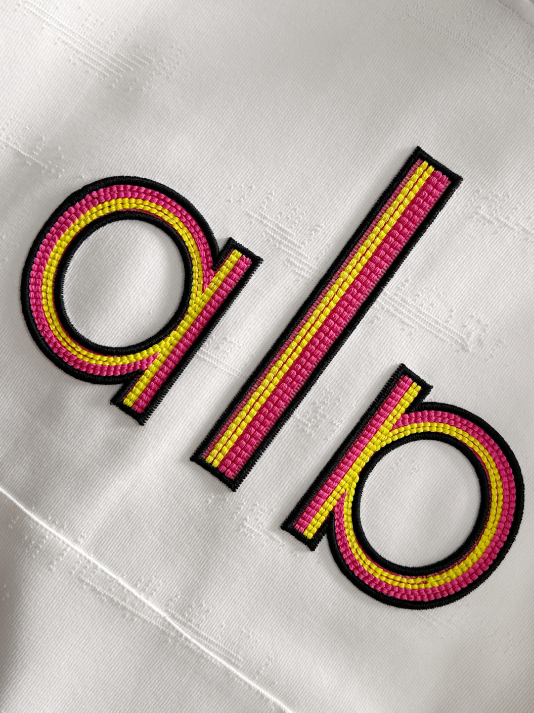 AlO 25秋冬潮牌卫衣，精致工艺专柜面料，顶级元素融合打造，3标齐全，潮男时尚，无论是上身舒适度还是都