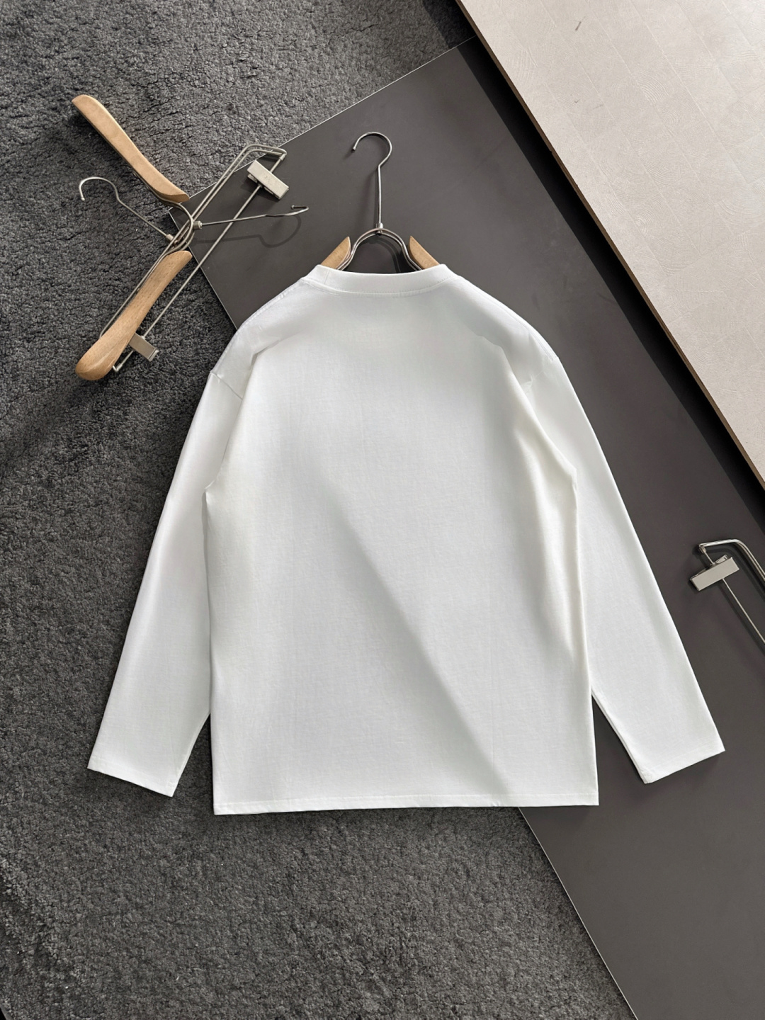 BBR 2025ss拼接长袖t恤 定制260克全棉双纱紧密爽滑面料，布面干净，布纹清晰，手感非常细腻扎实