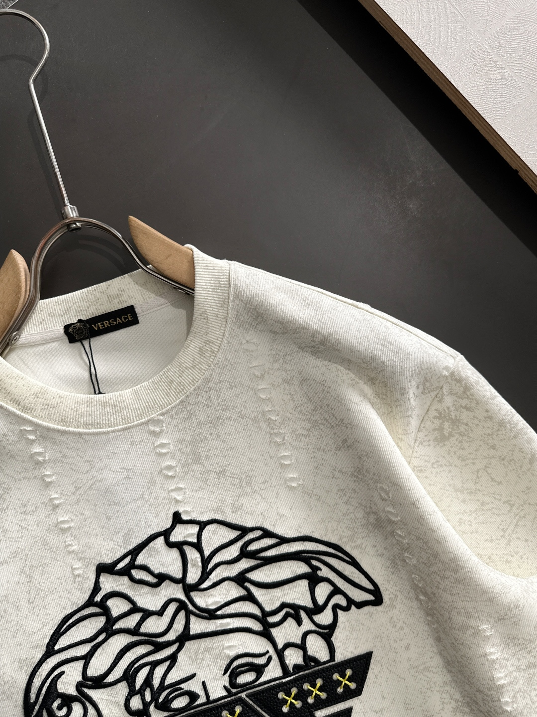 VER 25秋冬潮牌卫衣，精致工艺专柜面料，顶级元素融合打造，3标齐全，潮男时尚，无论是上身舒适度还是都