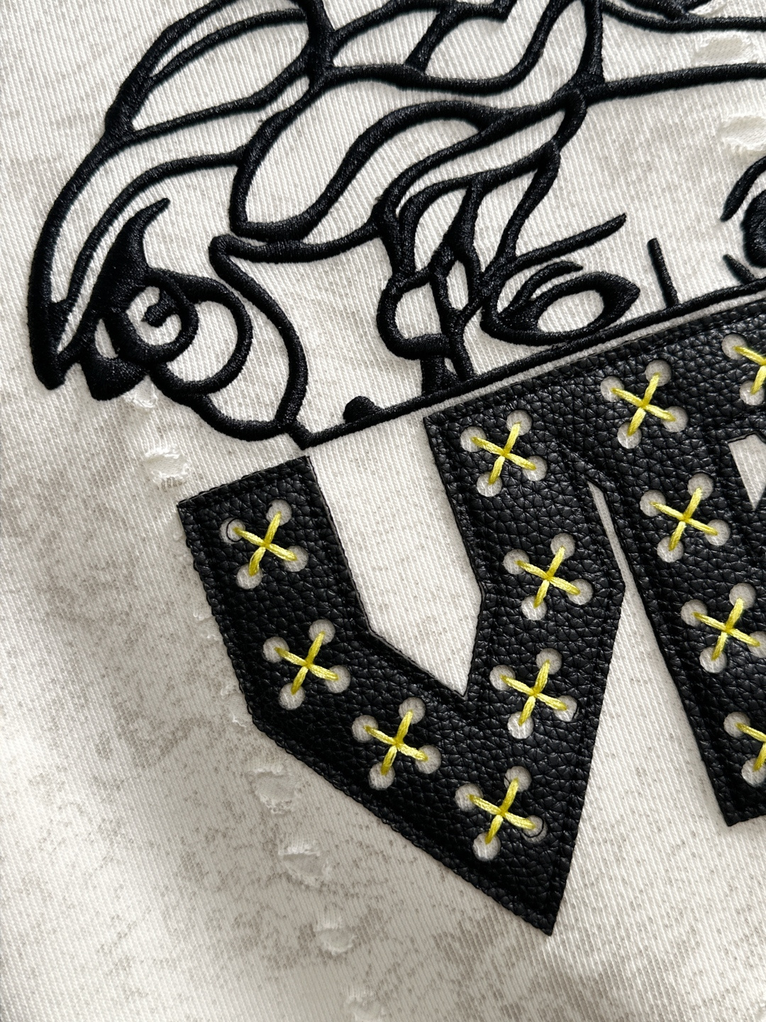 VER 25秋冬潮牌卫衣，精致工艺专柜面料，顶级元素融合打造，3标齐全，潮男时尚，无论是上身舒适度还是都