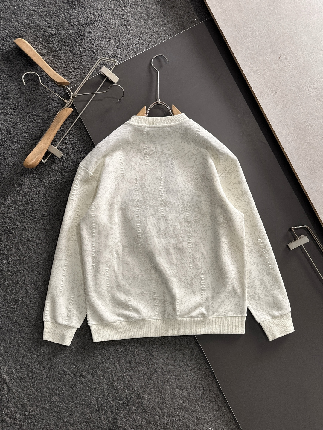 VER 25秋冬潮牌卫衣，精致工艺专柜面料，顶级元素融合打造，3标齐全，潮男时尚，无论是上身舒适度还是都